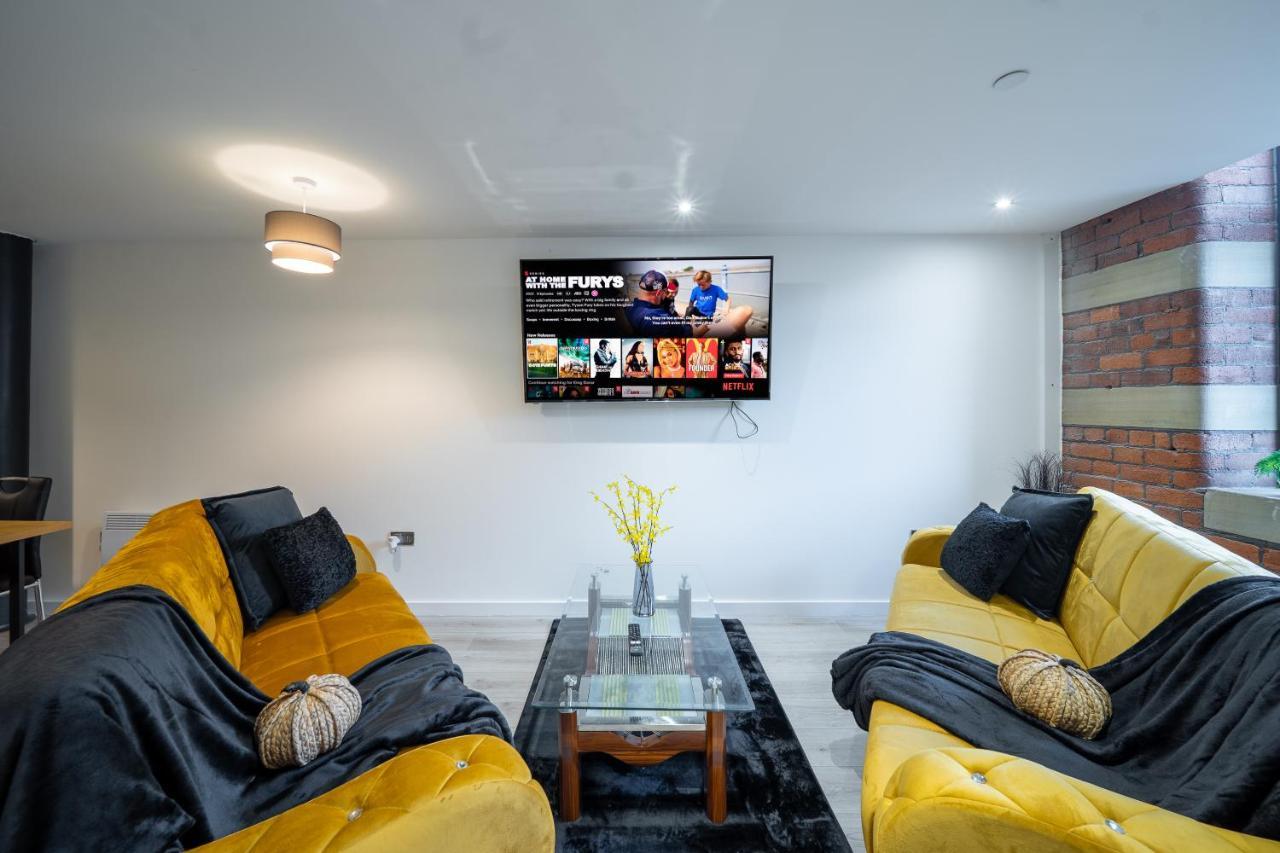 Bv Spacious 1-Bedroom Apartment Close To Town Center - Sleeps 6 Bradford  Luaran gambar